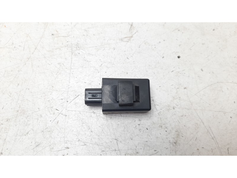 Recambio de rele para honda cb 650r referencia OEM IAM FR36003  