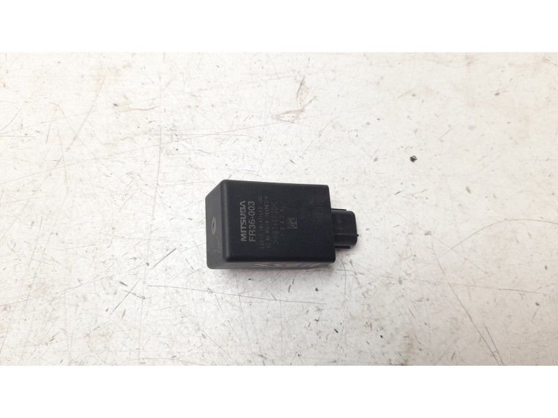 Recambio de rele para honda cb 650r referencia OEM IAM FR36003  