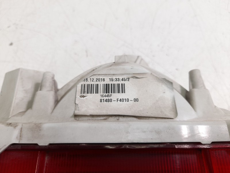 Recambio de piloto trasero central para toyota c-hr (_x1_) 1.8 hybrid (zyx10_, zyx11_) referencia OEM IAM 81480F4010  108909714