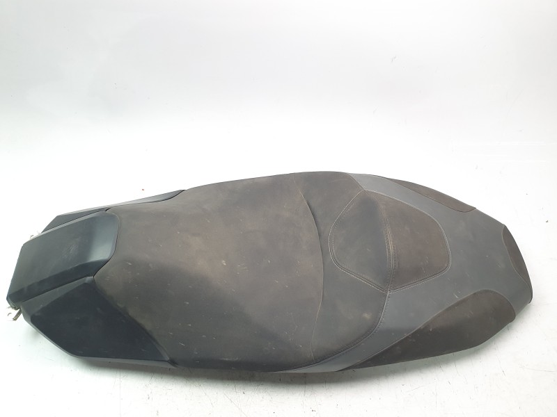 Recambio de asiento delantero para honda adv 350 referencia OEM IAM 77200K2LD0000  