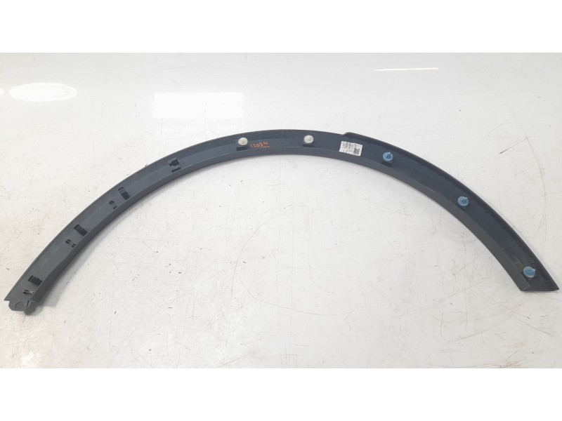 Recambio de aletin trasero izquierdo para mg zs comfort referencia OEM IAM 10734127  