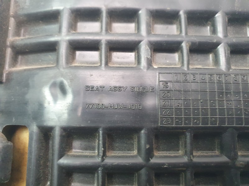 Recambio de asiento delantero para honda cbr 500r cbr 500 r referencia OEM IAM 7710AMJWAC10  