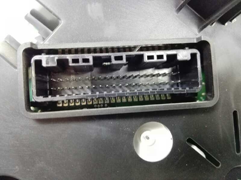 Recambio de cuadro instrumentos para kia cee´d drive referencia OEM IAM 94033A2332  