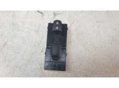 MANDO ELEVALUNAS DELANTERO DERECHO 254114BA0A 