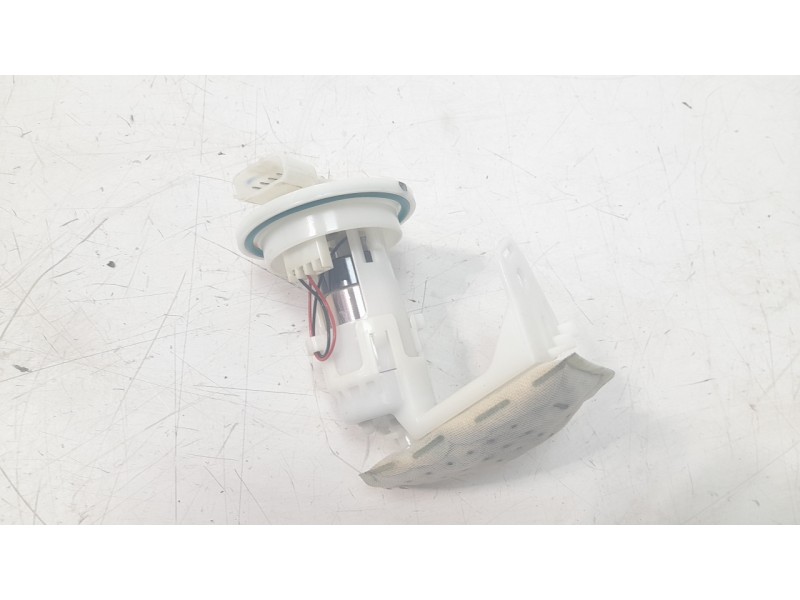 Recambio de bomba combustible para piaggio (vespa) piaggio medley 125 medley 125ie iget referencia OEM IAM ND14HP21  