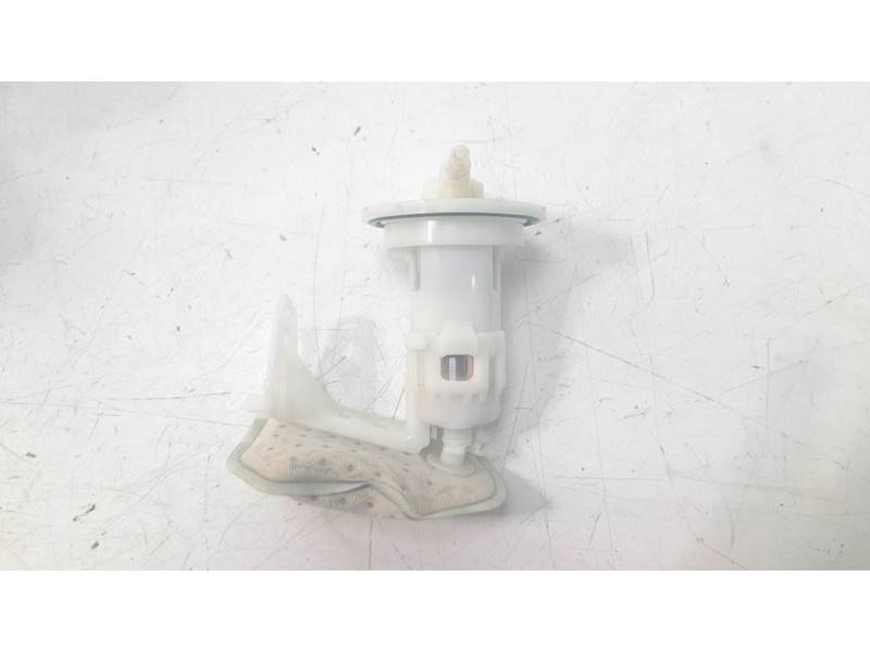 Recambio de bomba combustible para piaggio (vespa) piaggio medley 125 medley 125ie iget referencia OEM IAM ND14HP21  