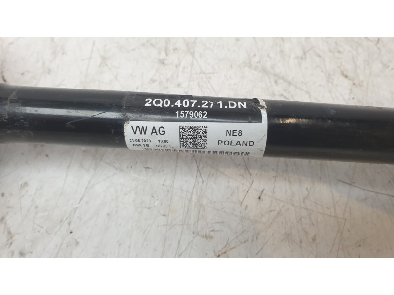 Recambio de transmision delantera izquierda para volkswagen polo vi (ae1) basis referencia OEM IAM 2Q0407271DN  