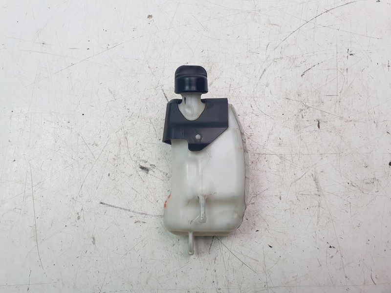 Recambio de deposito expansion para honda cb 650r referencia OEM IAM 19110MKYD50  