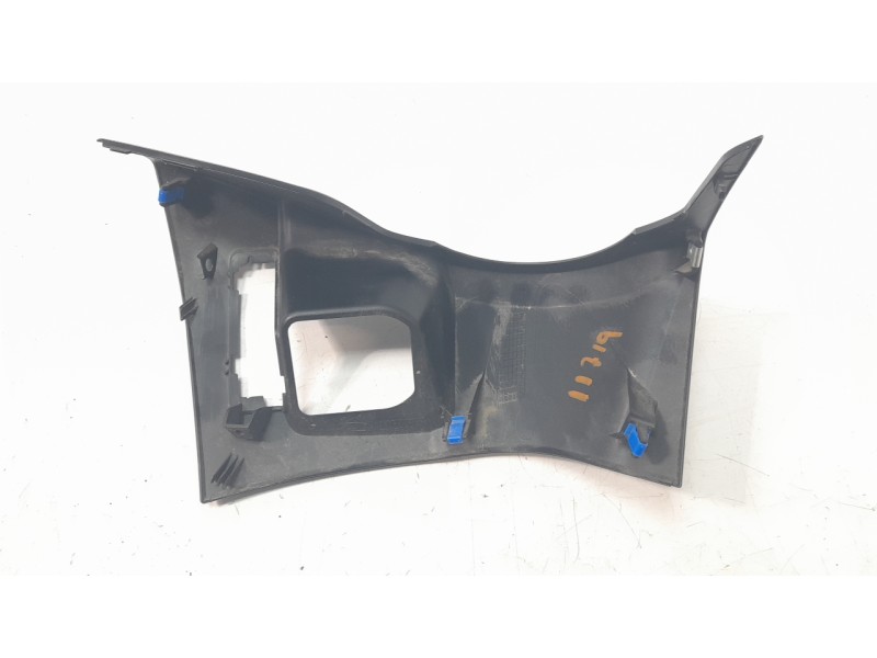 Recambio de moldura para piaggio (vespa) piaggio medley 125 medley 125ie iget referencia OEM IAM 81140K1ZJ101  