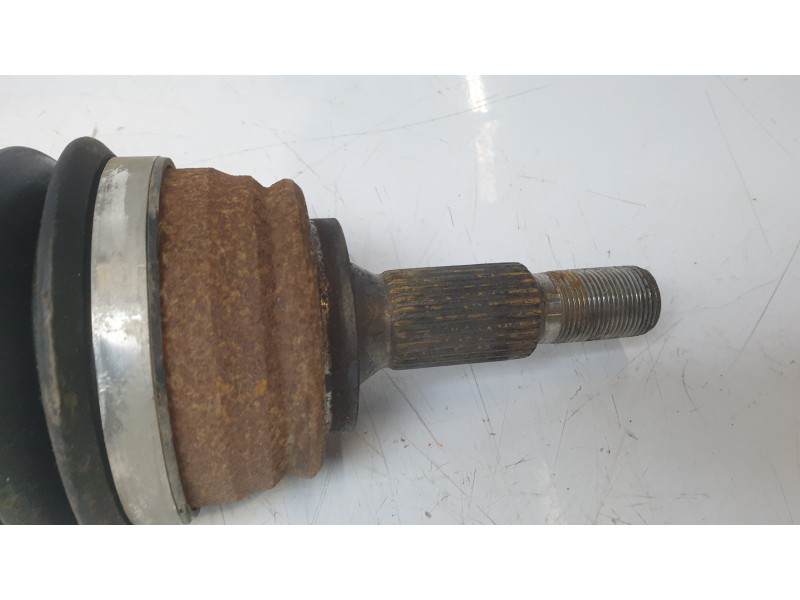 Recambio de transmision delantera derecha para peugeot 308 iii (fb_, fh_, fp_, f3_, fm_) bluehdi 130 (fbyhzl, fbyhzt) referencia