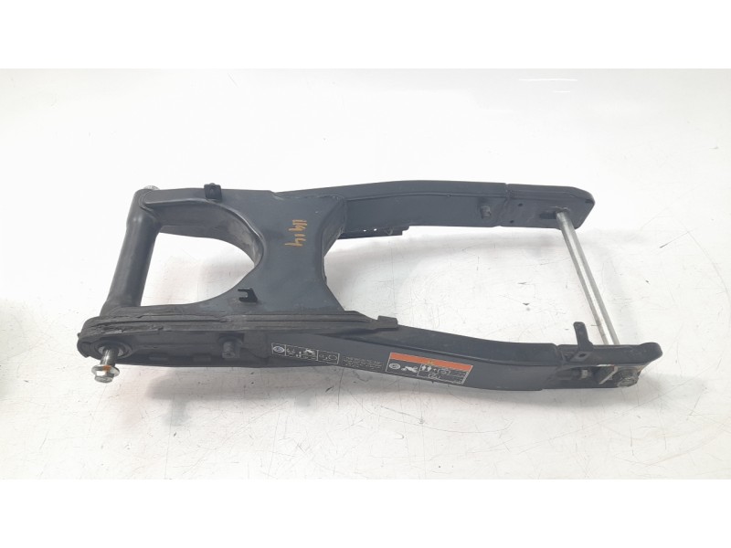 Recambio de basculante para honda cbr 500r cbr 500 r referencia OEM IAM 52200MKND50  