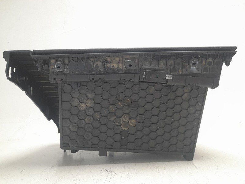Recambio de guantera para seat leon sportstourer (kl8, kld) 2.0 tdi referencia OEM IAM 5FB857563  