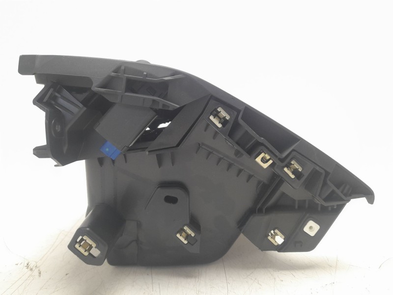 Recambio de consola central para citroën c4 berlina e-feel pack referencia OEM IAM   