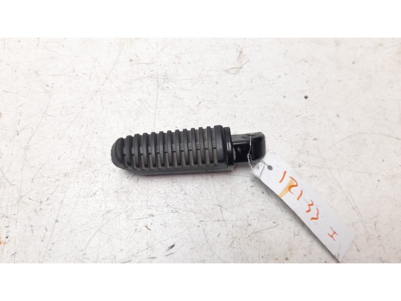 Recambio de estribera izquierda para silence silence s01a/5/2 s01a/5/2 referencia OEM IAM S024614410  