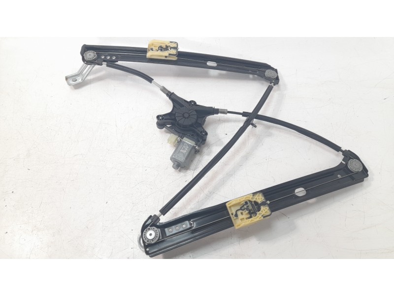 Recambio de elevalunas delantero izquierdo para seat ateca (khp) style xm referencia OEM IAM 575837461A  