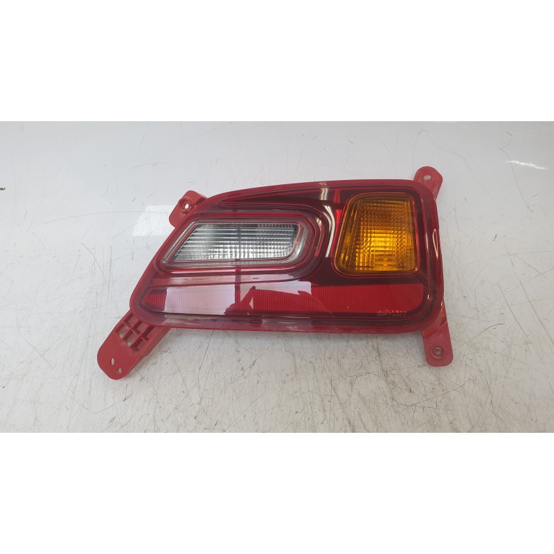 Recambio de piloto trasero derecho paragolpes para hyundai kona (os, ose, osi) 1.0 t-gdi referencia OEM IAM 92406J9000  