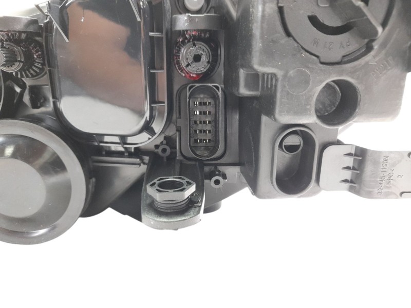 Recambio de faro derecho para seat ibiza (6j5) referencia OEM IAM 6J1941006D 10121241001 10121241001 , ST0354913 , 11852204 , 90