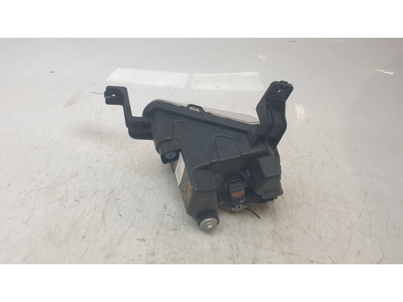 Recambio de faro antiniebla derecho para mg zs luxury referencia OEM IAM ZS11654191  