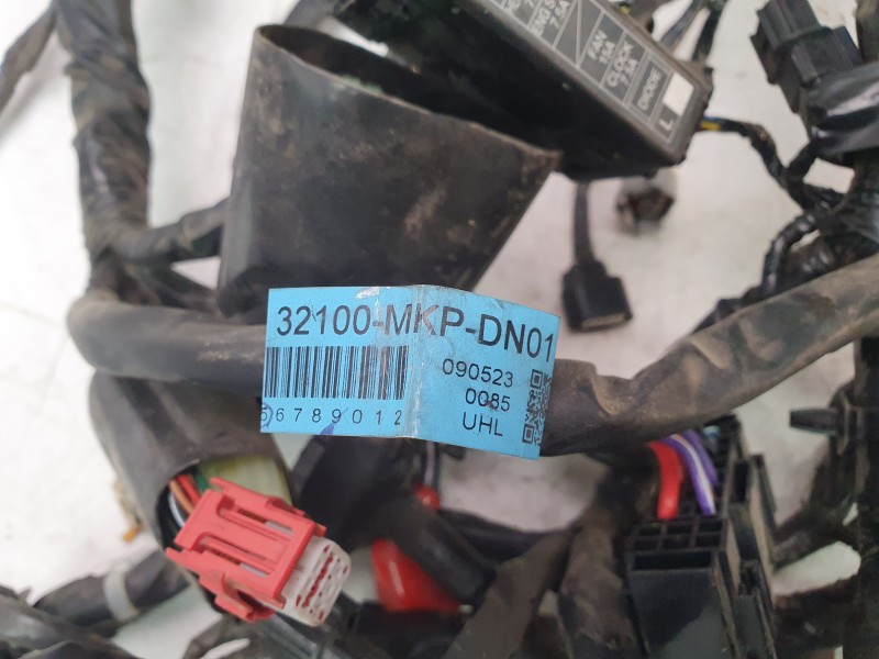 Recambio de pinza de freno trasera para honda cbr 500r cbr 500 r referencia OEM IAM 32100MKPDN01  