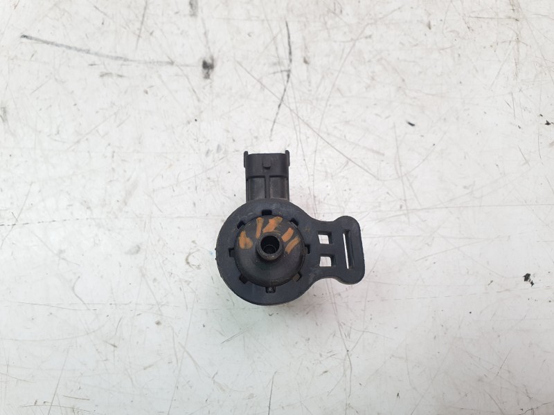 Recambio de electrovalvula para piaggio (vespa) piaggio medley 125 medley 125ie iget referencia OEM IAM 0280142539  