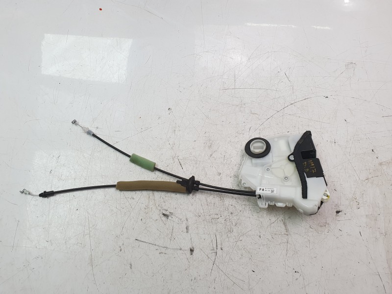 Recambio de cerradura puerta delantera derecha para mazda 3 berlina (bp) evolution referencia OEM IAM BDMC58310B  