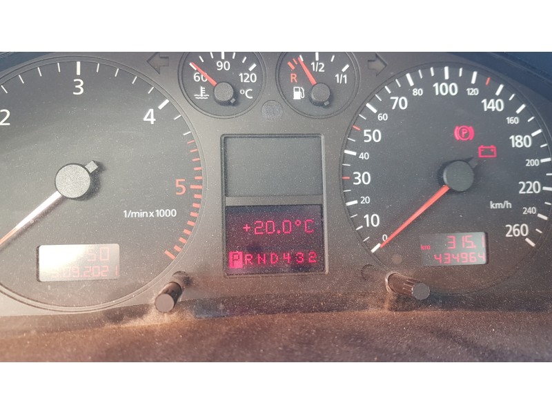 audi a6 berlina (4b2) del año 2002