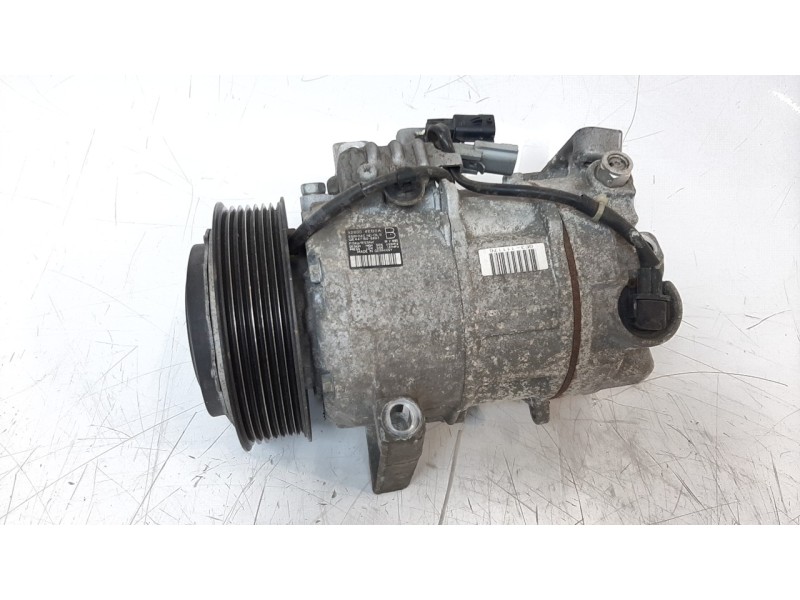 Recambio de compresor aire acondicionado para nissan qashqai (j11) tekna referencia OEM IAM 926004EB0A 320076G CAF910017HQ