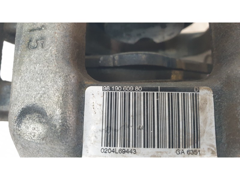 Recambio de pinza de freno trasera derecha para peugeot 3008 allure referencia OEM IAM 9819060980  