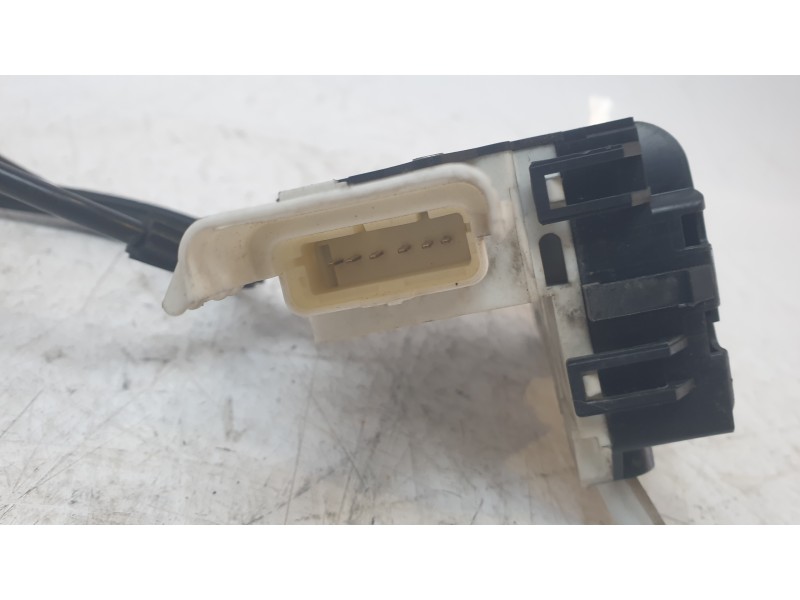 Recambio de cerradura puerta delantera derecha para peugeot 407 (6d_) 2.0 hdi 135 (6drhrh, 6drhre, 6drhrg, 6drhrj) referencia OE