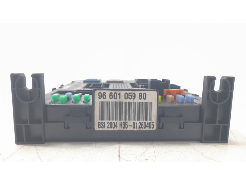 Recambio de caja reles / fusibles para peugeot 307 (3a/c) 1.6 16v referencia OEM IAM 9660105980  