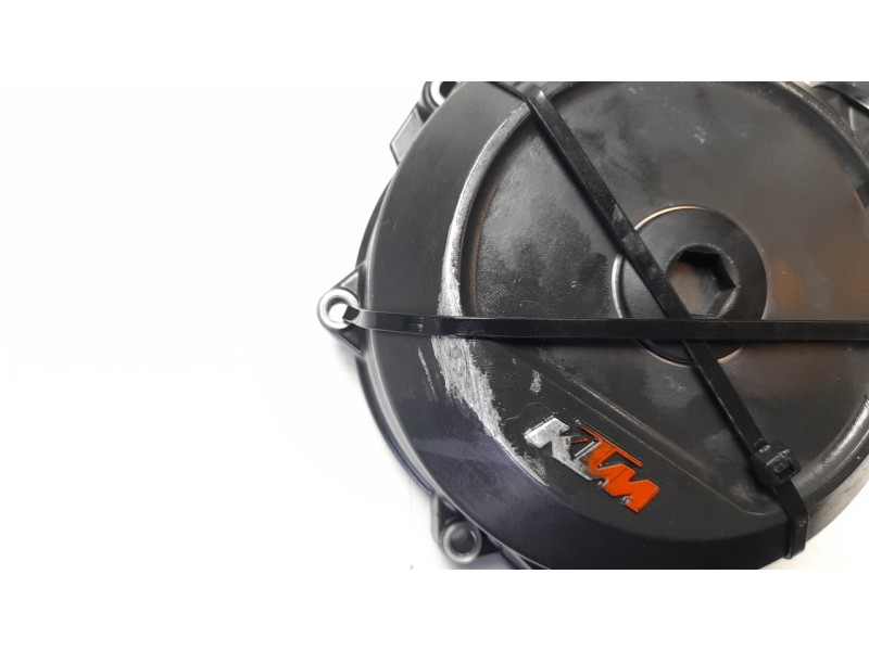 Recambio de alternador para ktm duke 790 duke l referencia OEM IAM C9003020200041  