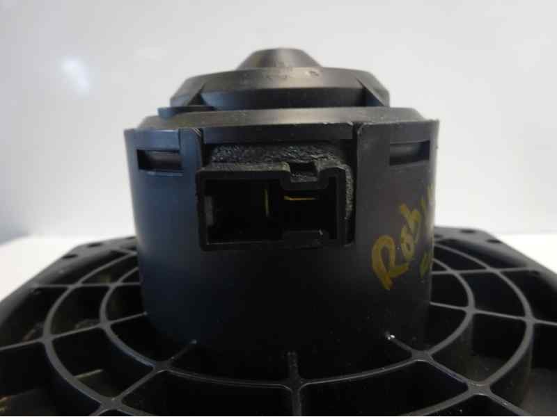 Recambio de ventilador calefaccion para ssangyong rodius 2.0 td cat referencia OEM IAM 40510402  
