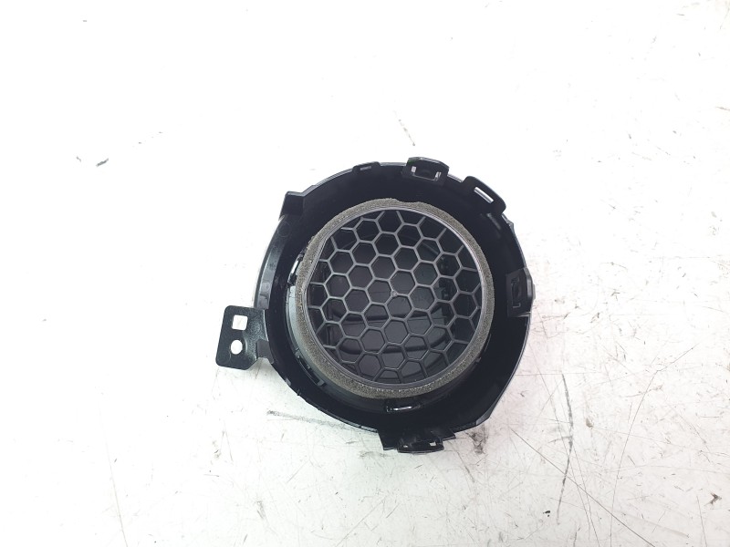 Recambio de rejilla aireadora para nissan micra v (k14) 1.0 ig-t 100 referencia OEM IAM 687655FA0A  