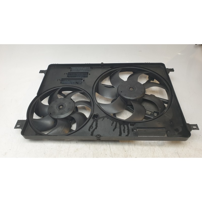 Recambio de electroventilador para land rover discovery sport (l550) 2.2 d 4x4 referencia OEM IAM BJ328C607AD  