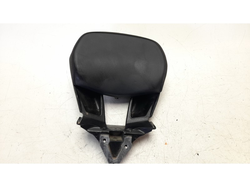 Recambio de asiento trasero para yamaha x-max 125 referencia OEM IAM B74F84U00000  