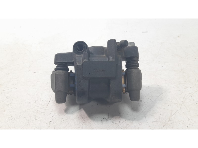 Recambio de pinza de freno trasera derecha para honda adv 350 referencia OEM IAM 43150K1BT01  