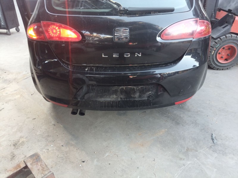 Recambio de refuerzo paragolpes trasero para seat leon (1p1) 2.0 tdi 16v referencia OEM IAM   
