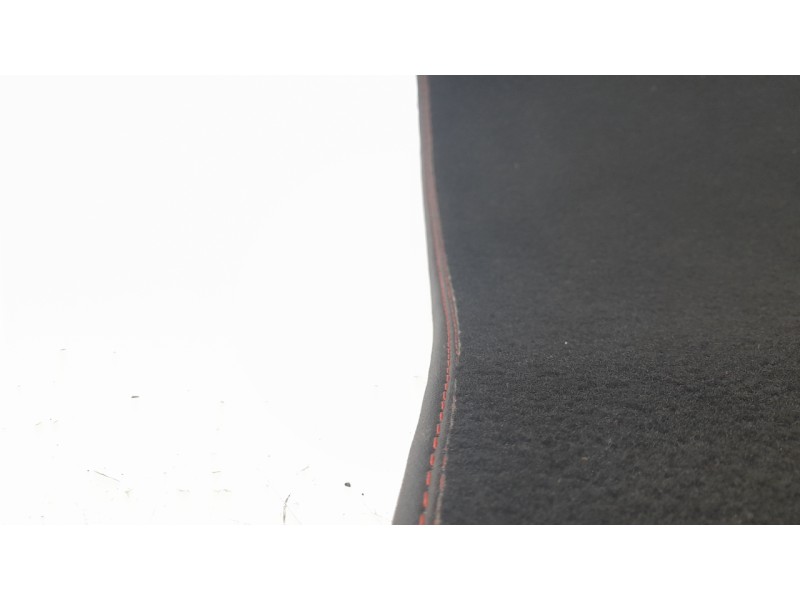 Recambio de juego alfombrillas para peugeot 308 ii (lb_, lp_, lw_, lh_, l3_) 1.6 gti (l35gnh) referencia OEM IAM 16105451ZD  