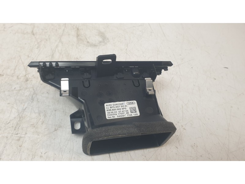 Recambio de aireador derecho para audi q3 sportback (f3n) 35 tdi referencia OEM IAM 83B8209026PS  