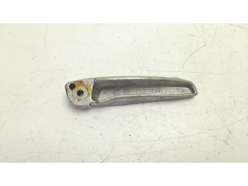 Recambio de estribera izquierda para honda adv 350 referencia OEM IAM 50730K40F00  