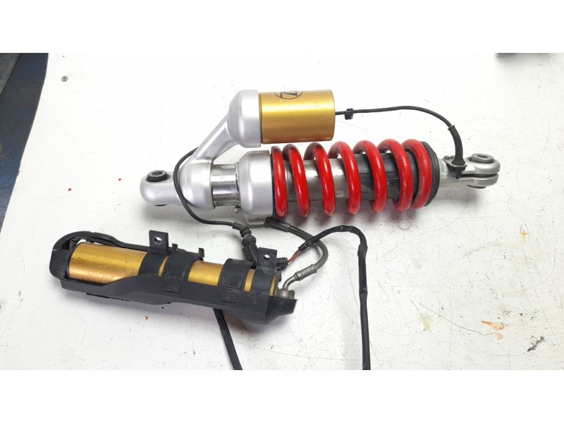 Recambio de amortiguador trasero para bmw f 900 xr referencia OEM IAM 33548394309  