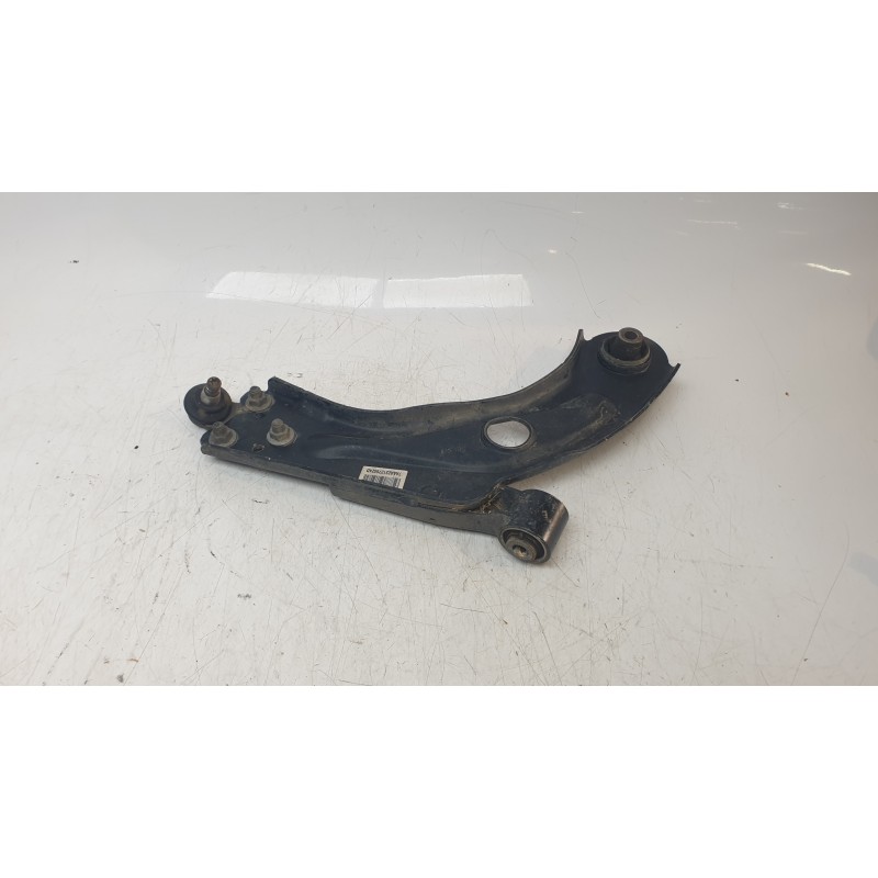 Recambio de brazo suspension inferior delantero derecho para peugeot 308 ii (lb_, lp_, lw_, lh_, l3_) 1.2 thp 110 referencia OEM