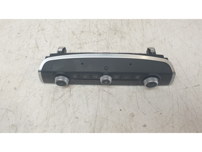 Recambio de mando climatizador para audi q3 sportback (f3n) 35 tdi referencia OEM IAM 83A820043AB  