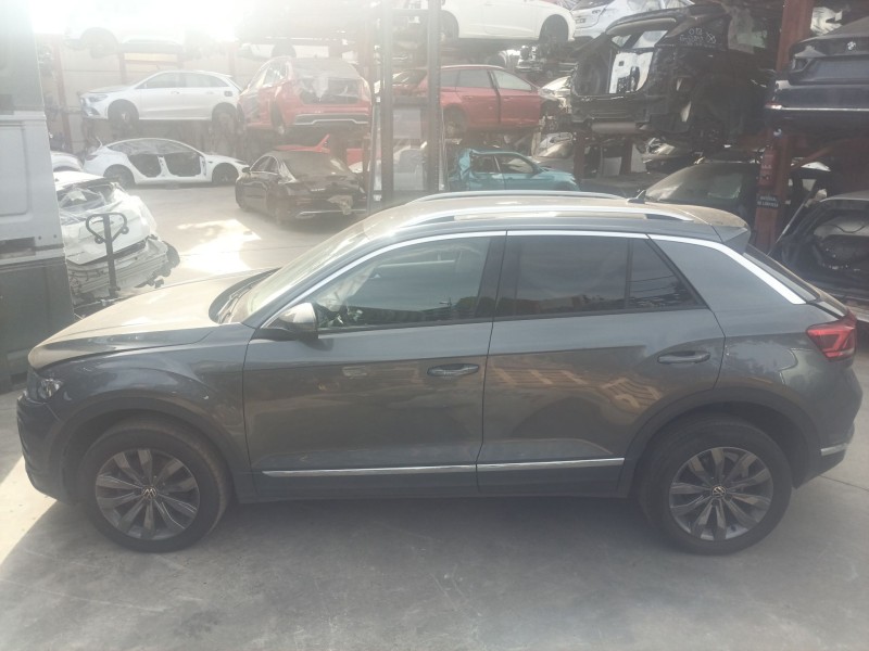 volkswagen t-roc (a11, d11) del año 2021