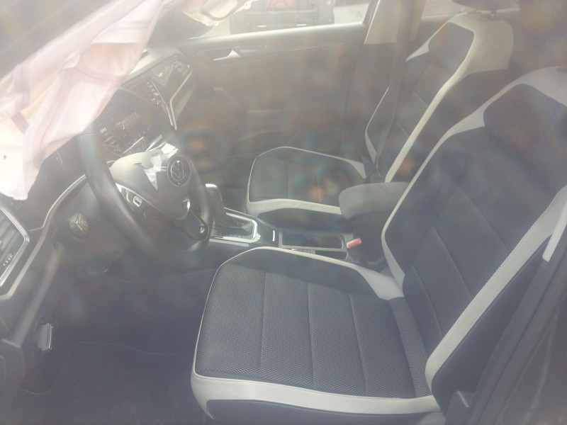 volkswagen t-roc (a11, d11) del año 2021