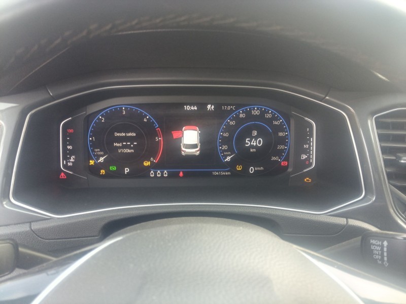 volkswagen t-roc (a11, d11) del año 2021