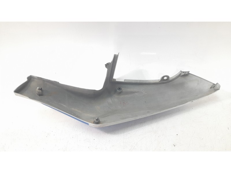 Recambio de moldura para suzuki gsx-r 600/750/1100 (1989-2000) referencia OEM IAM 4711034E400JW  