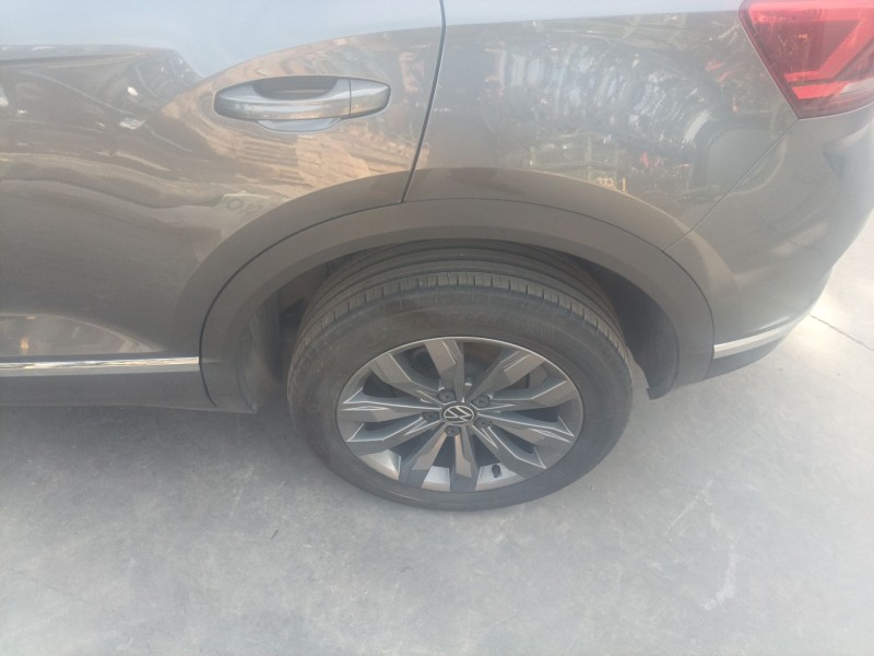 Recambio de aletin trasero izquierdo para volkswagen t-roc (a11, d11) 2.0 tdi referencia OEM IAM   