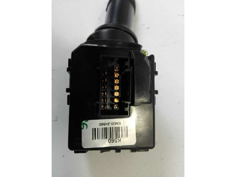 Recambio de mando limpia para kia cee´d drive referencia OEM IAM 934202K560  