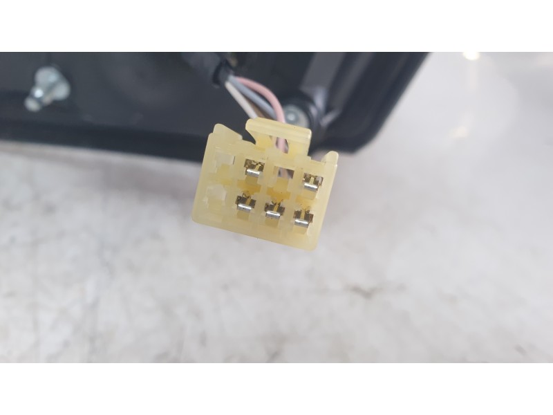 Recambio de retrovisor izquierdo para suzuki vitara (ly) 1.6 (apk 416) referencia OEM IAM 8470254PBZCE 7902105 